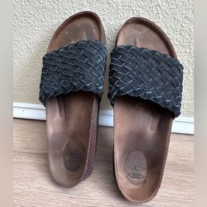 Women’s Black Woven Suede Slide Sandals - Comfortable Everyday Slip-Ons